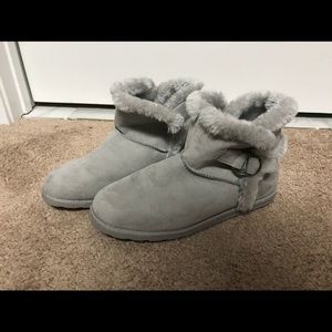 Mossimo Gray booties